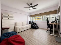 Blk 221 Tampines Street 24 (Tampines), HDB 4 Rooms #606263651